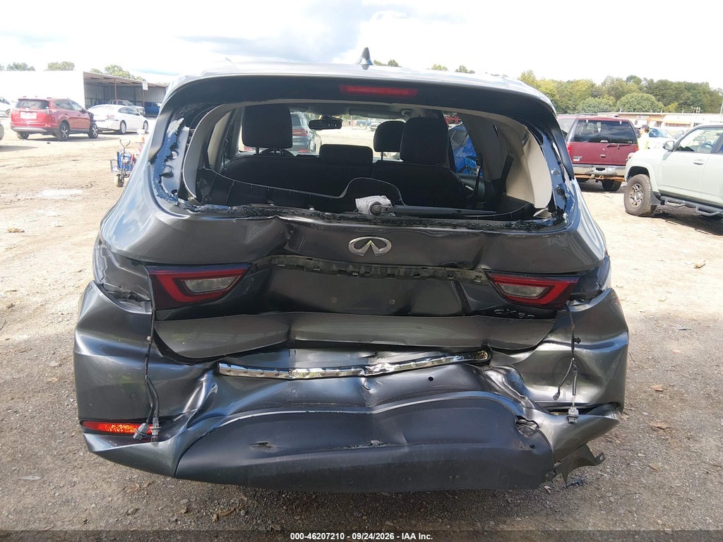 2019 Infiniti QX60 Luxe photo 6