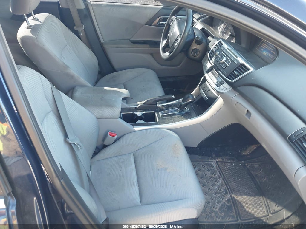 2014 Honda Accord LX photo 5
