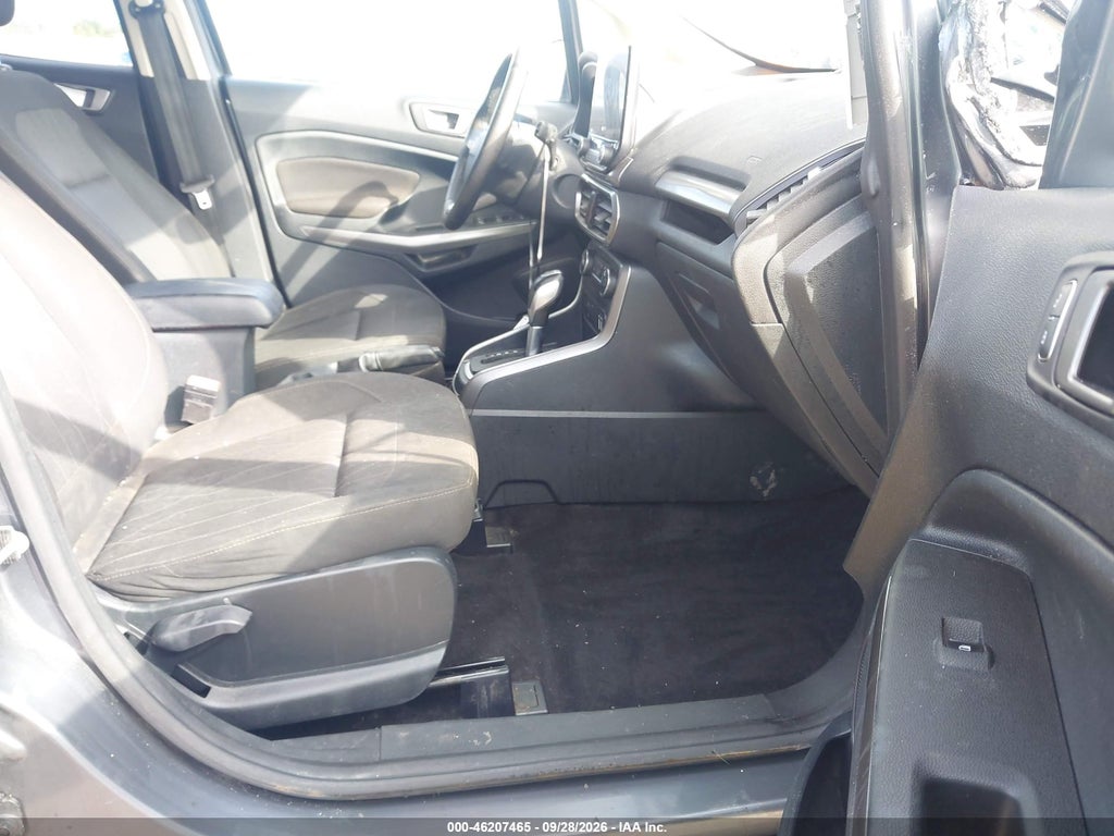 2020 Ford Ecosport SE photo 5