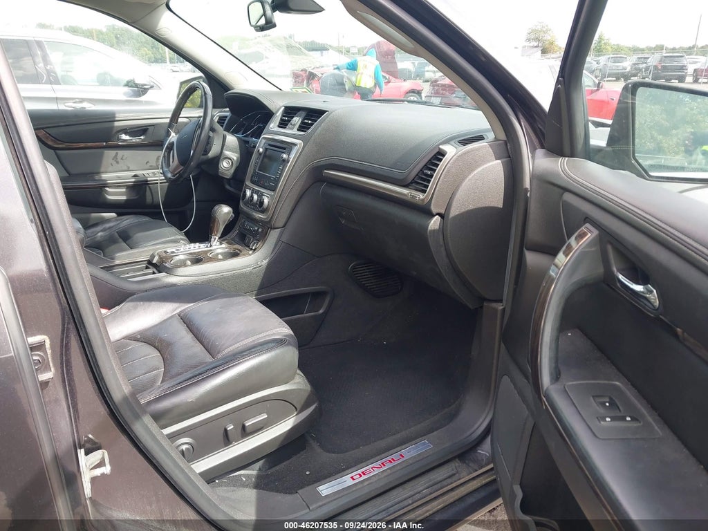2015 GMC Acadia Denali photo 5