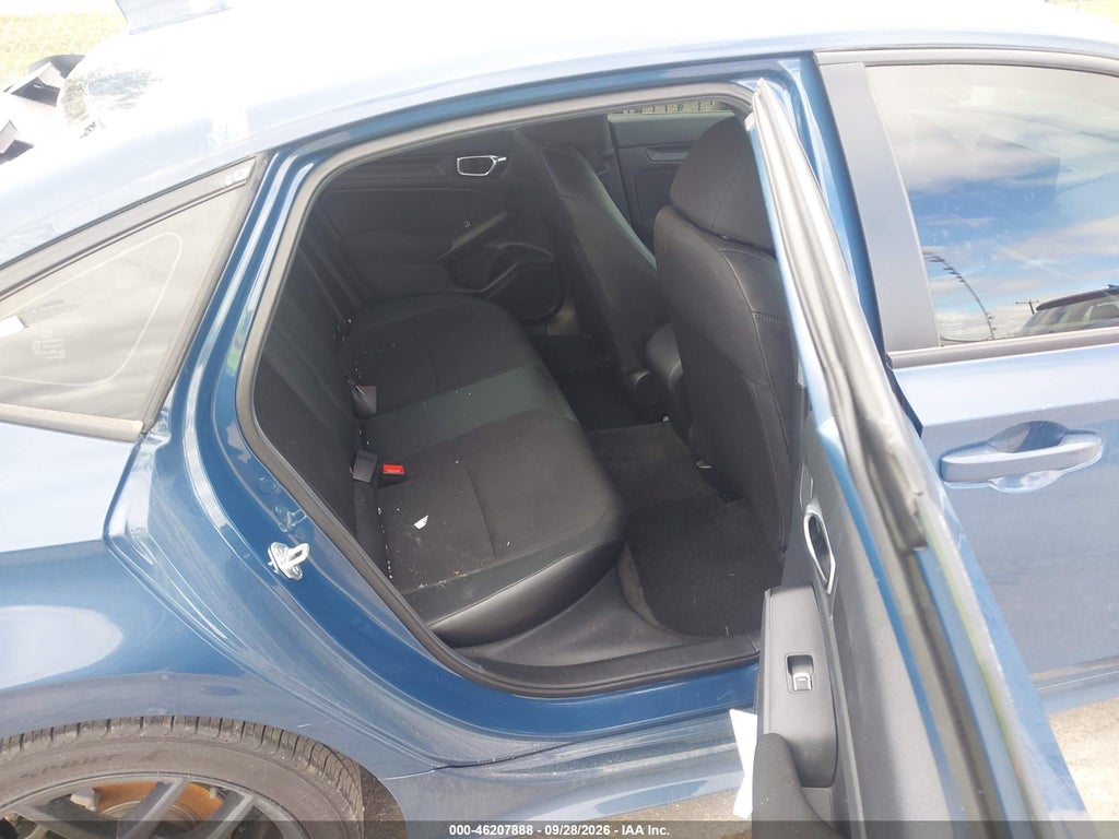 2025 Honda Civic Sport photo 8