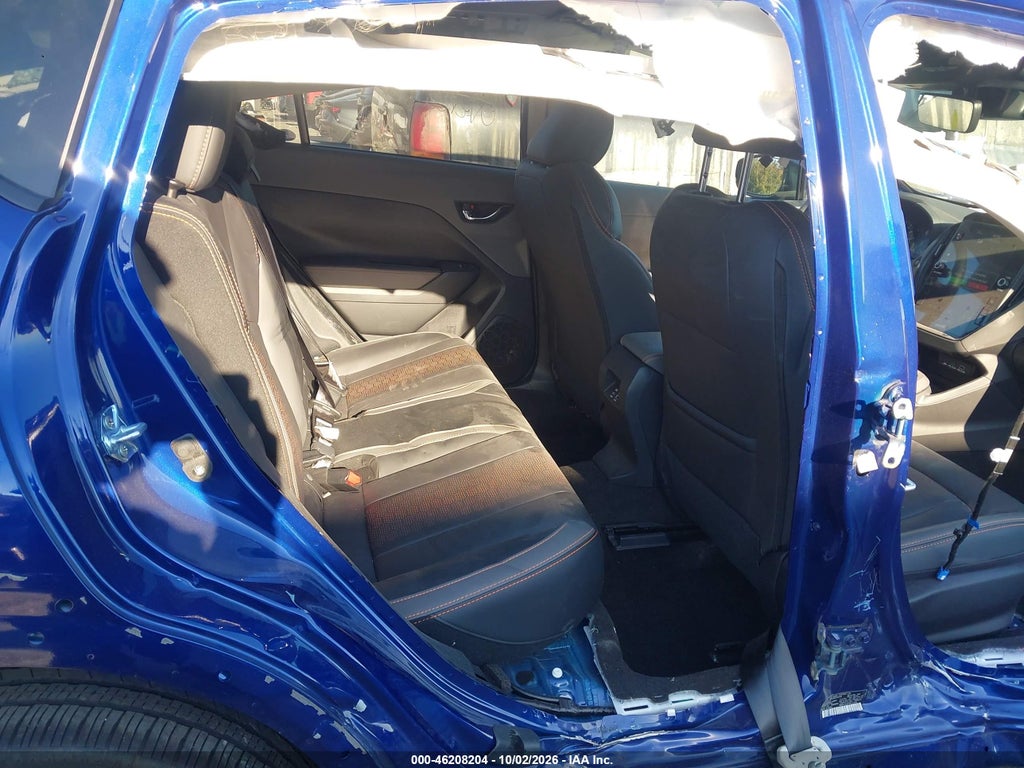 2025 Subaru Crosstrek Limited photo 8