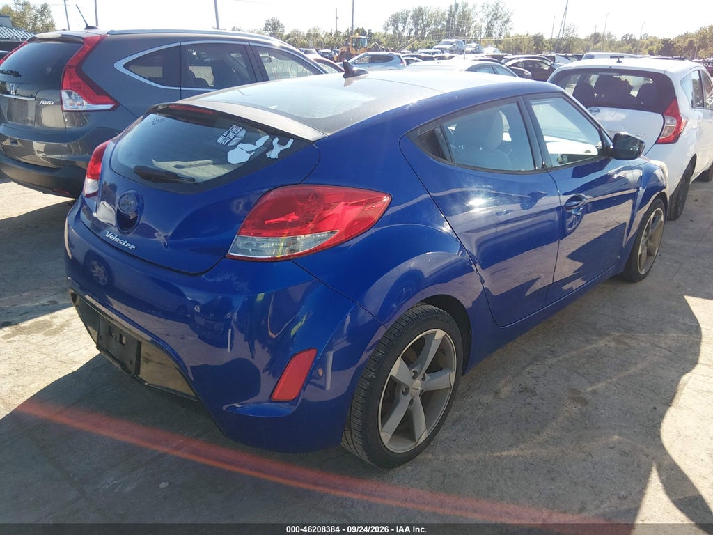 2012 Hyundai Veloster Gray INT photo 4