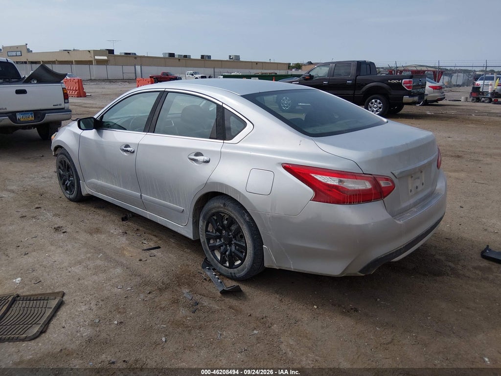 2017 Nissan Altima 2.5 S photo 3