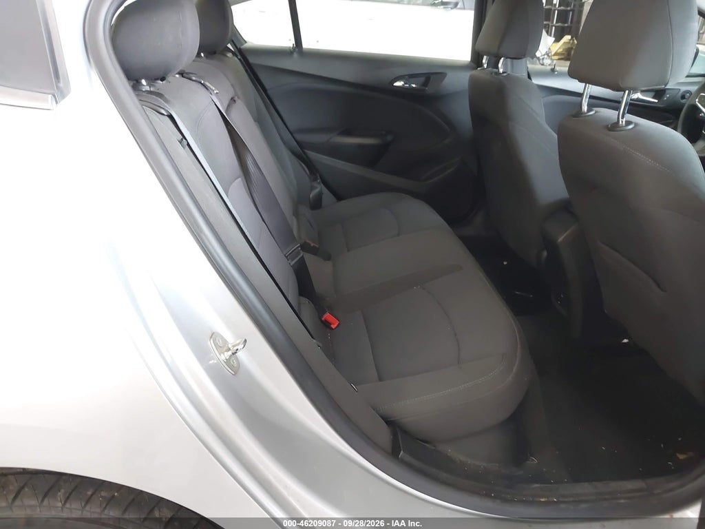 2018 Chevrolet Cruze LT Auto photo 8