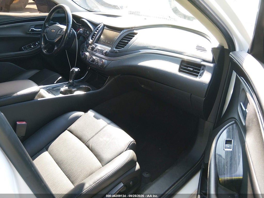 2019 Chevrolet Impala LT photo 5
