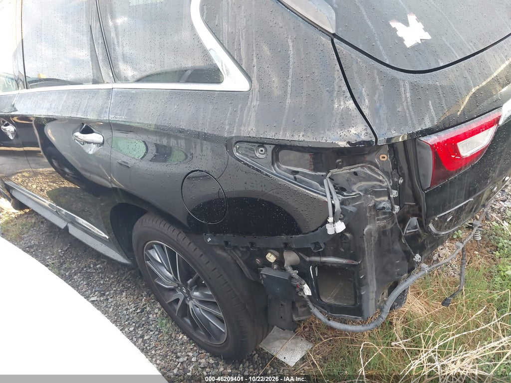 2018 Infiniti QX60 photo 3