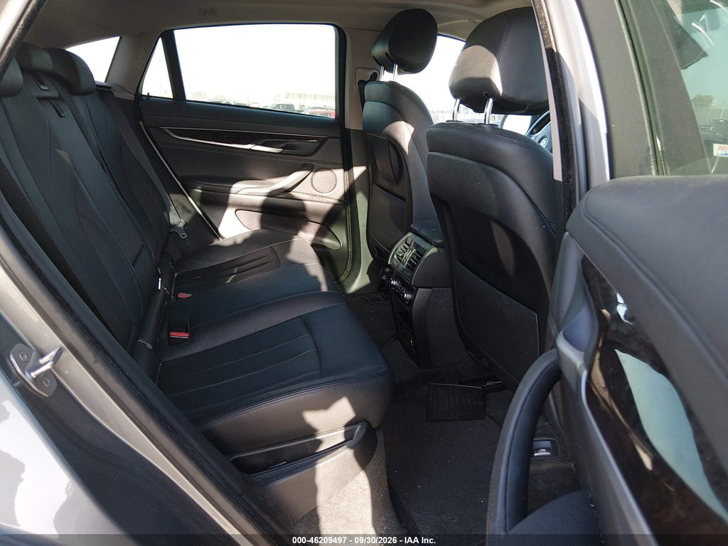 2016 BMW X6 XDRIVE35I photo 8