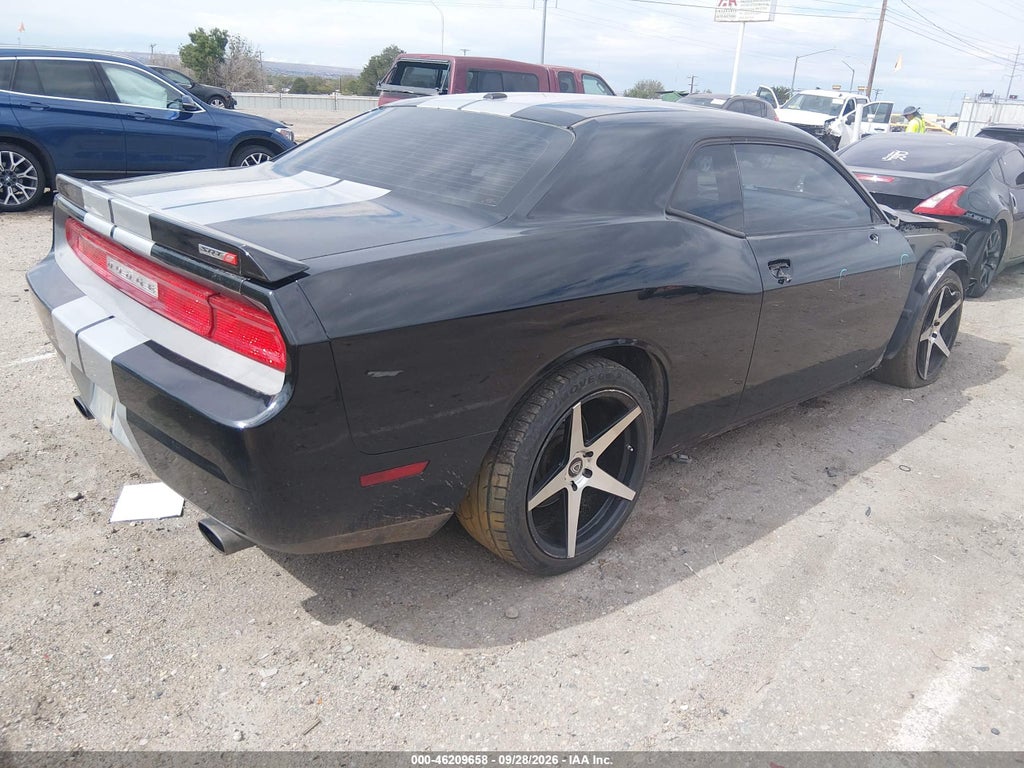 2012 Dodge Challenger SRT8 392 photo 4