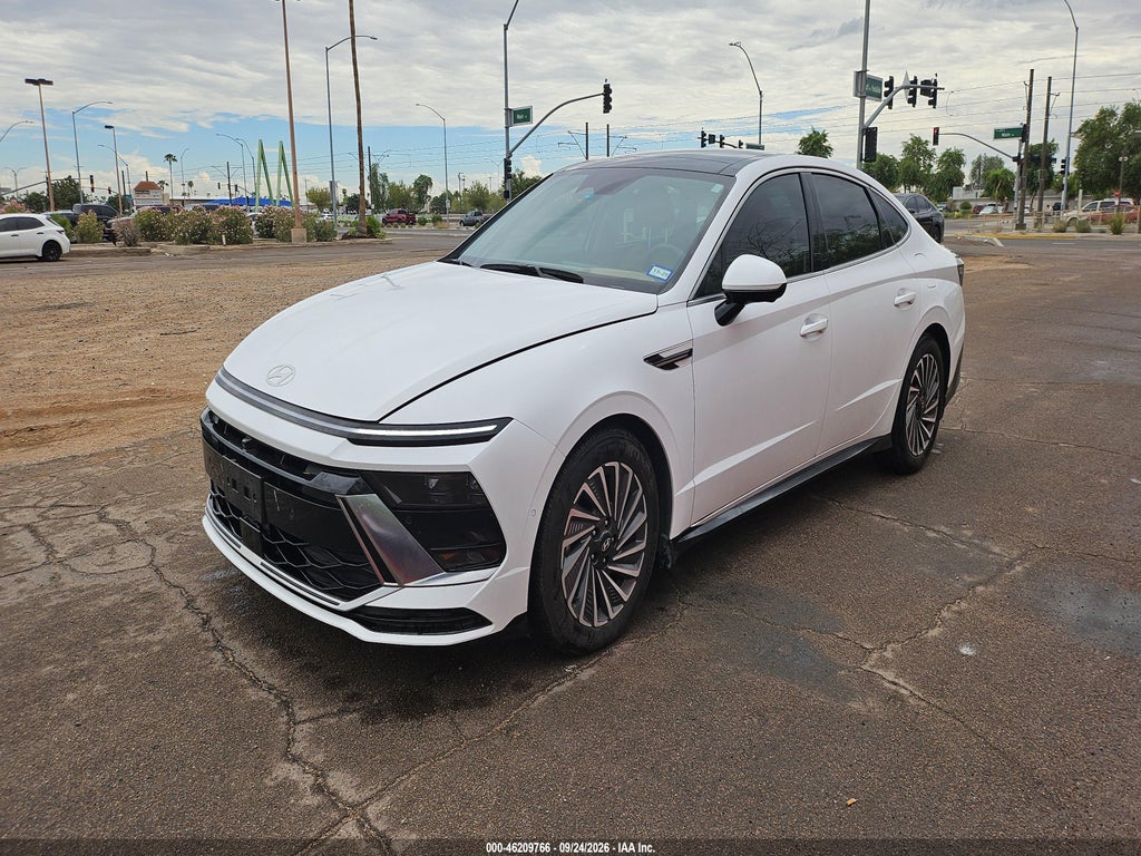 2025 Hyundai Sonata Hybrid Limited photo 2