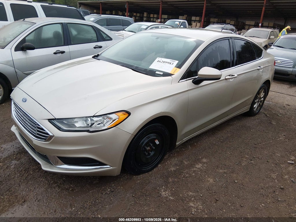 2017 Ford Fusion S photo 2