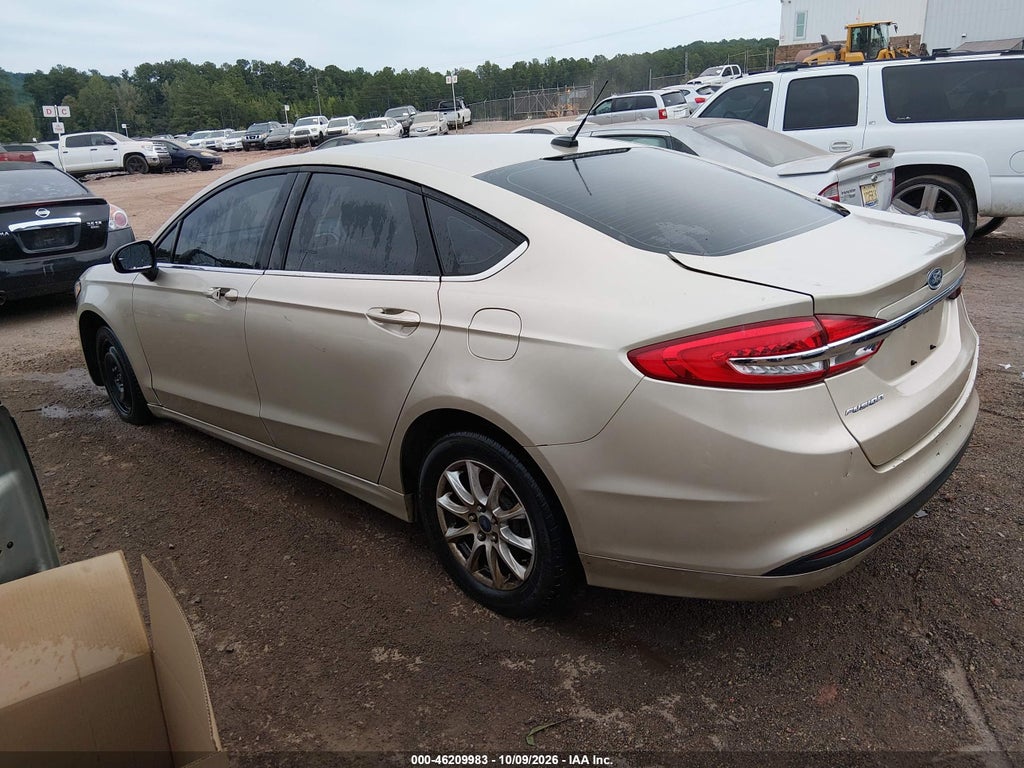 2017 Ford Fusion S photo 3