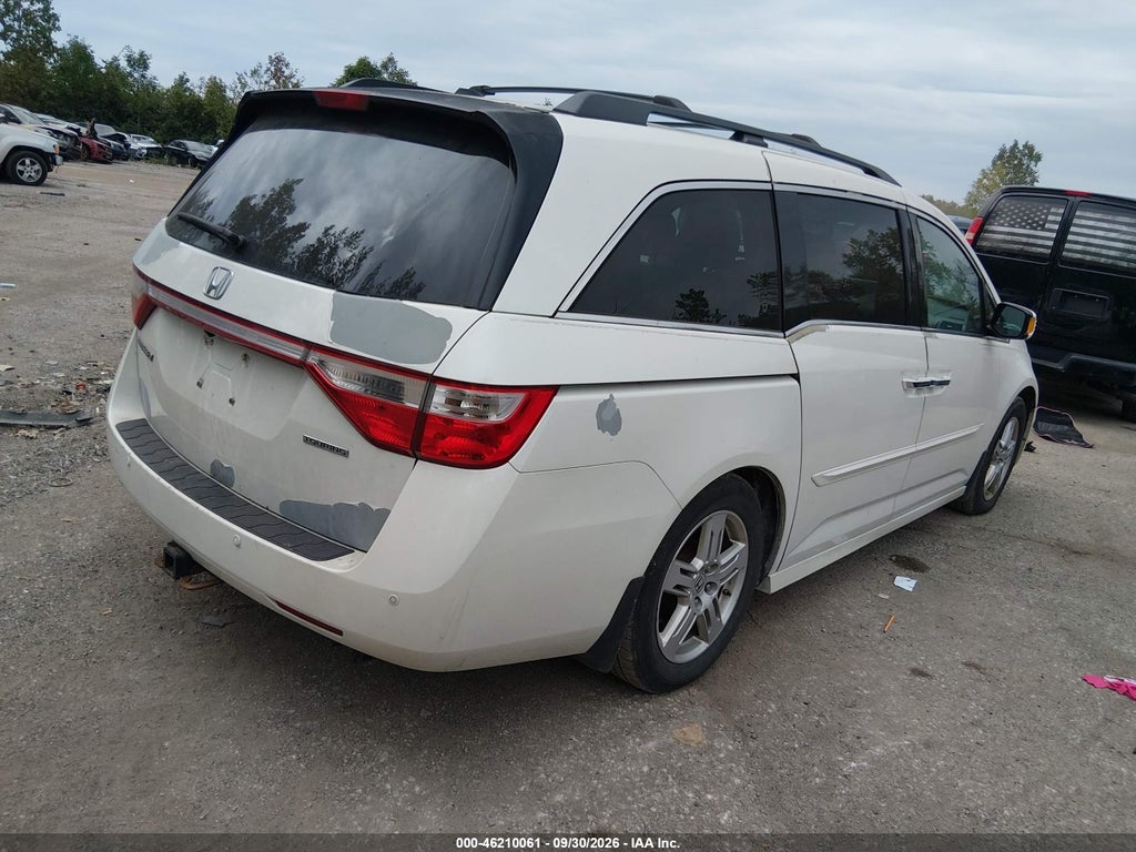 2012 Honda Odyssey Touring/Touring Elite photo 4