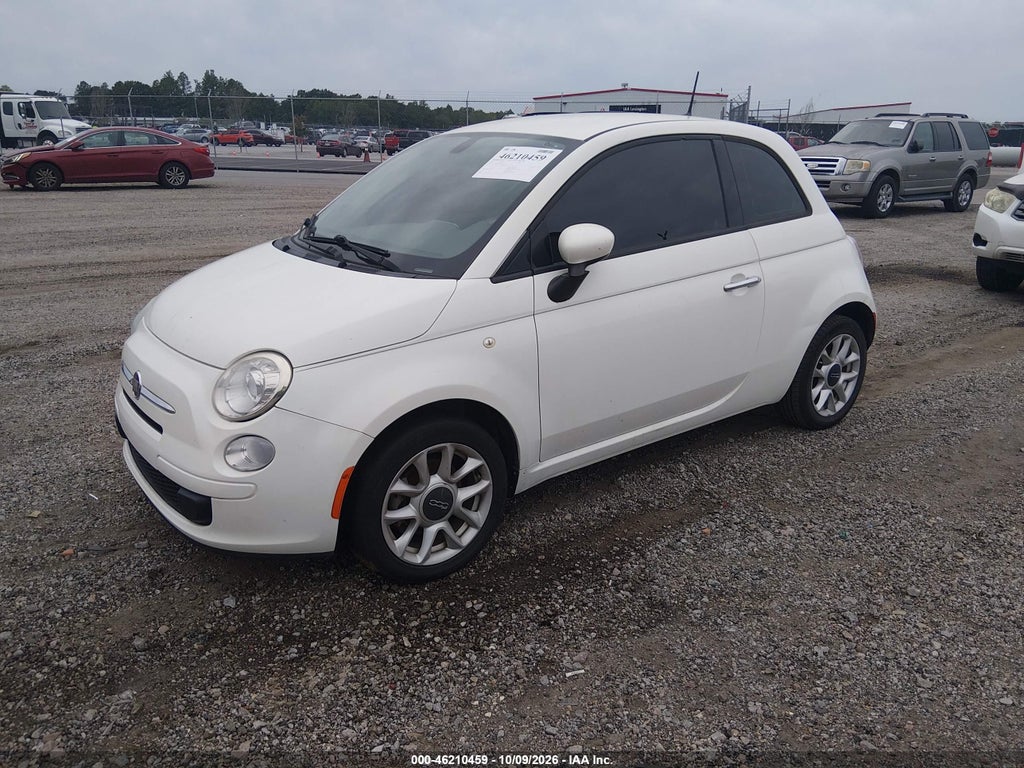 2017 Fiat 500 POP photo 2