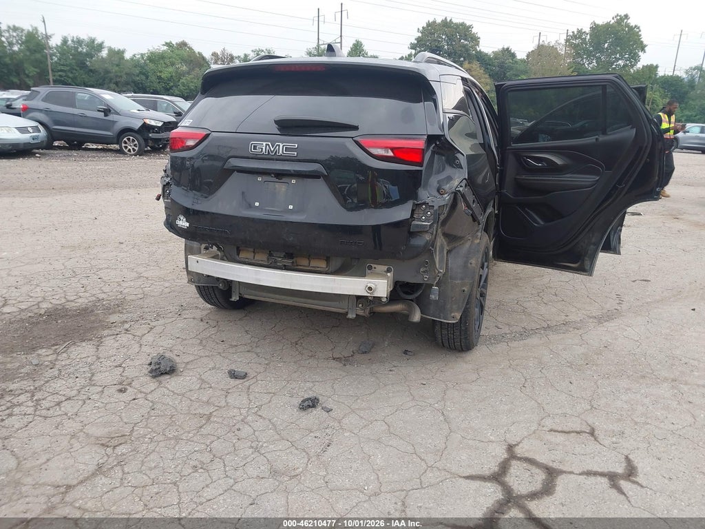 2021 GMC Terrain AWD SLT photo 4