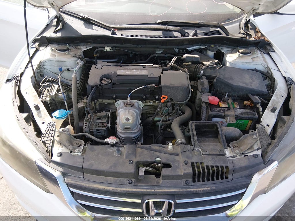 2015 Honda Accord LX photo 10