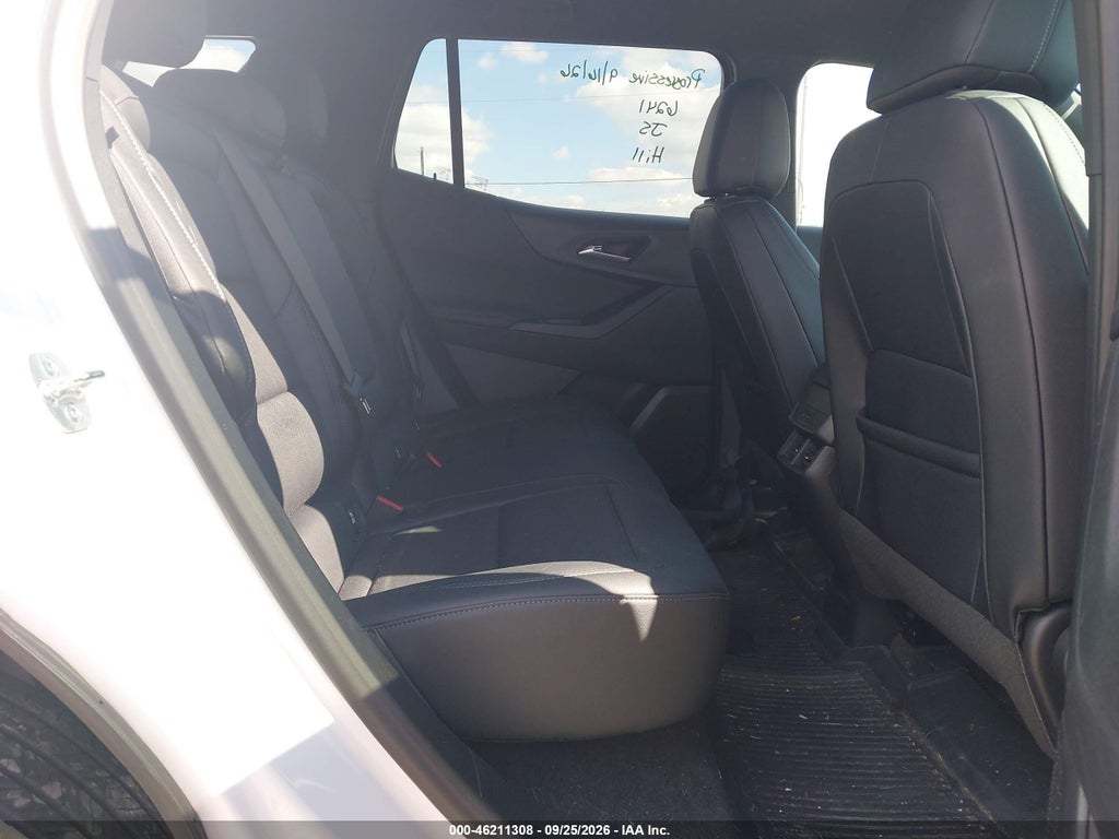 2026 Chevrolet Equinox AWD LT photo 8