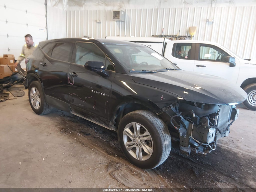 2021 Chevrolet Blazer FWD 1LT photo 1