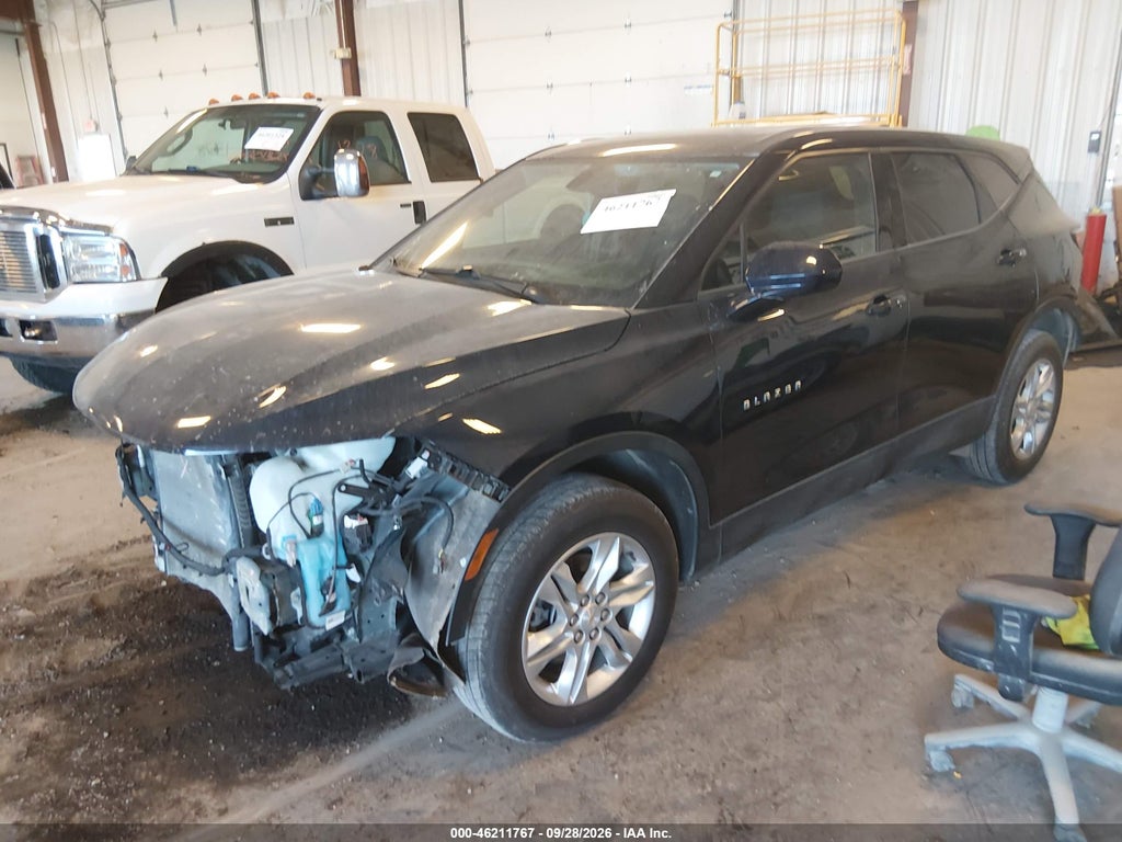 2021 Chevrolet Blazer FWD 1LT photo 2