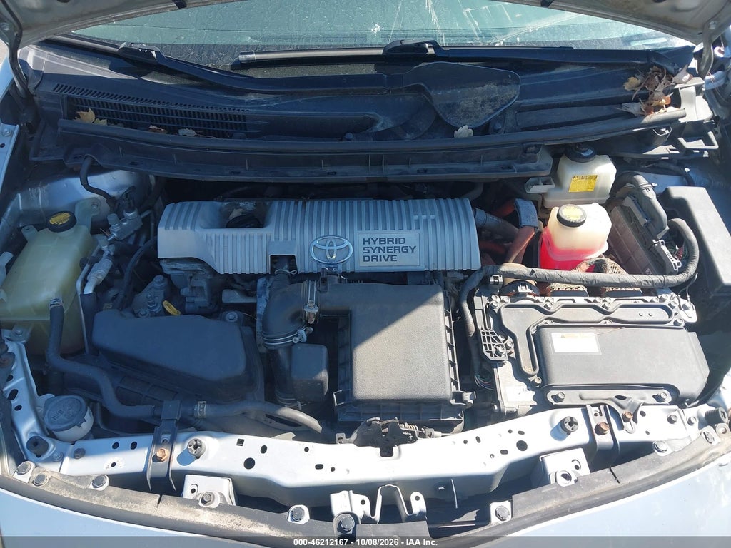 2013 Toyota Prius TWO photo 10