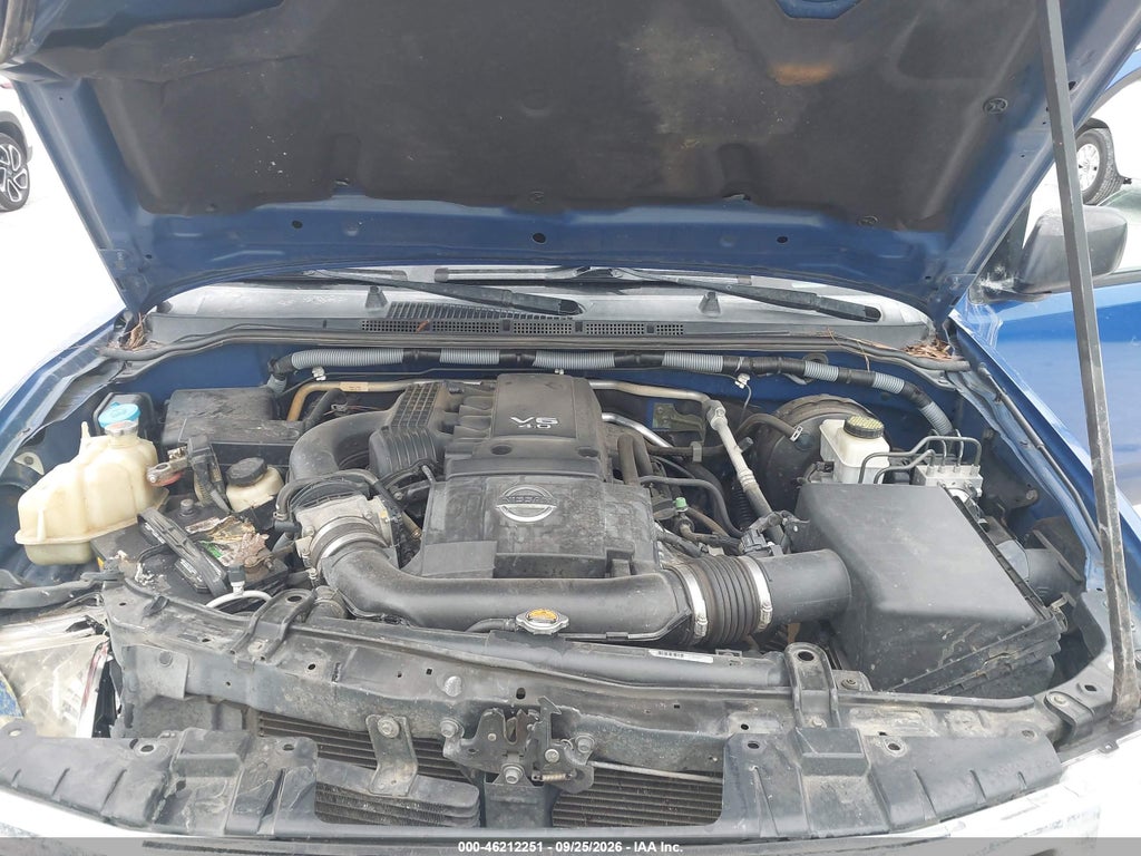 2012 Nissan Frontier SV photo 10