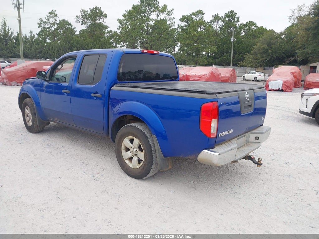 2012 Nissan Frontier SV photo 3