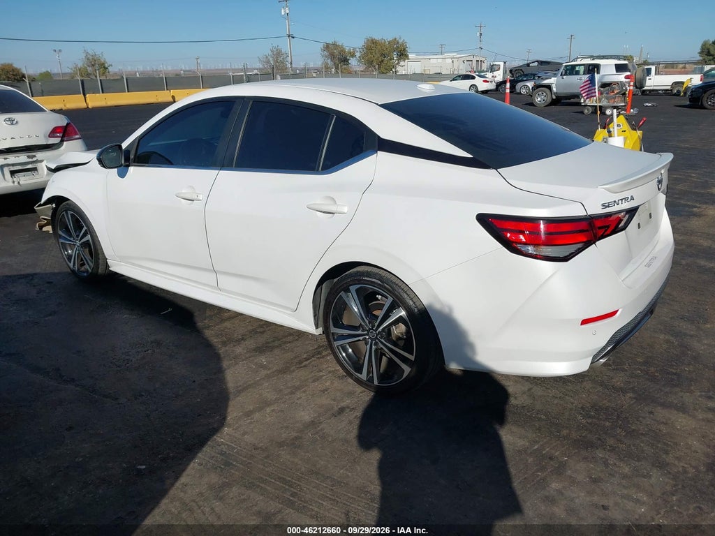 2022 Nissan Sentra SR Xtronic CVT photo 3