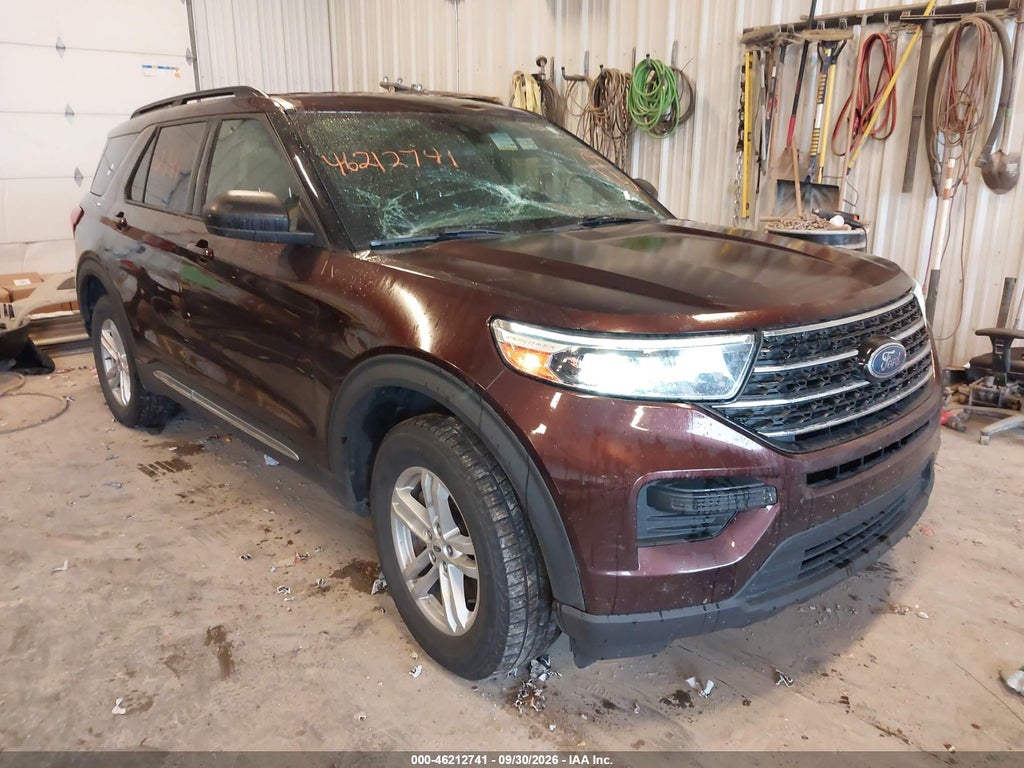 2020 Ford Explorer XLT photo 1