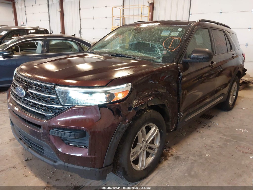 2020 Ford Explorer XLT photo 2