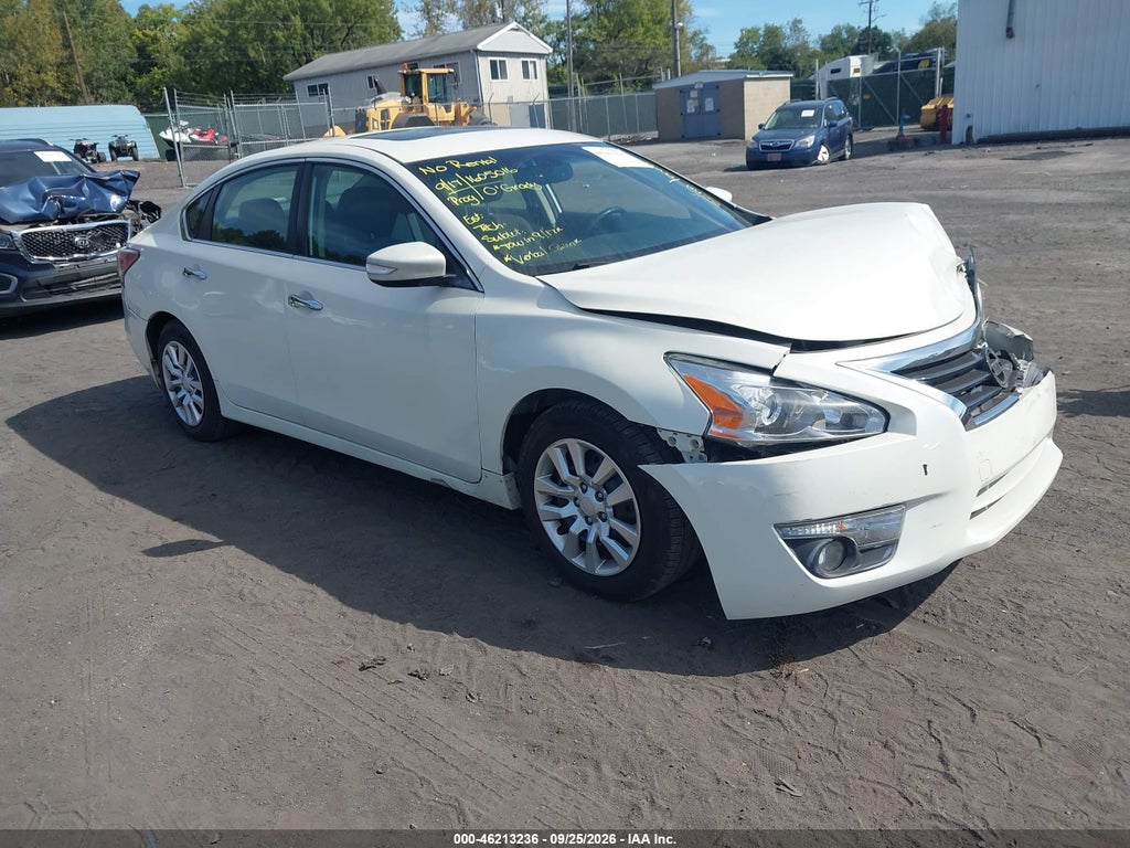 2015 Nissan Altima 2.5 SV photo 1