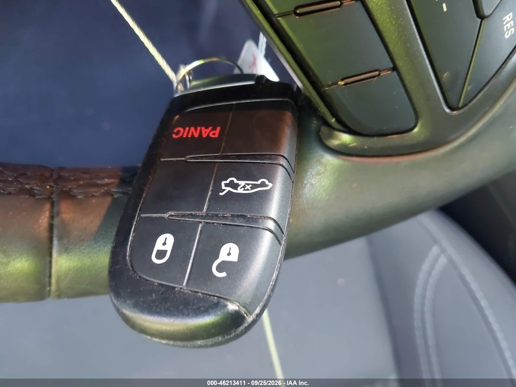2018 Dodge Challenger SXT photo 11
