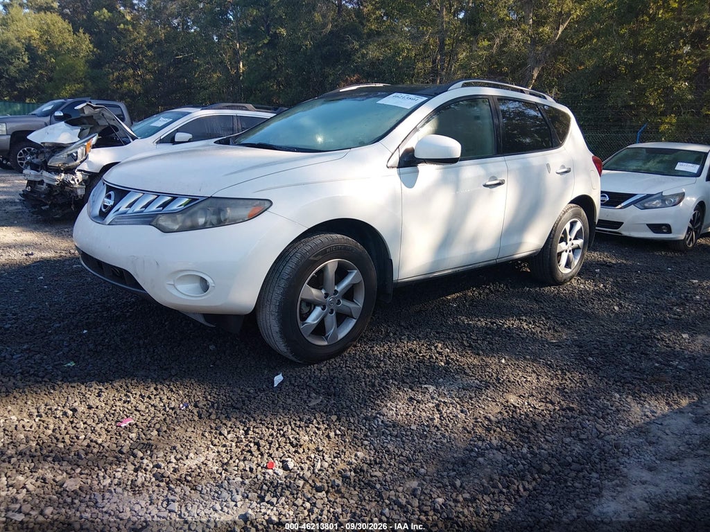 2010 Nissan Murano SL photo 2