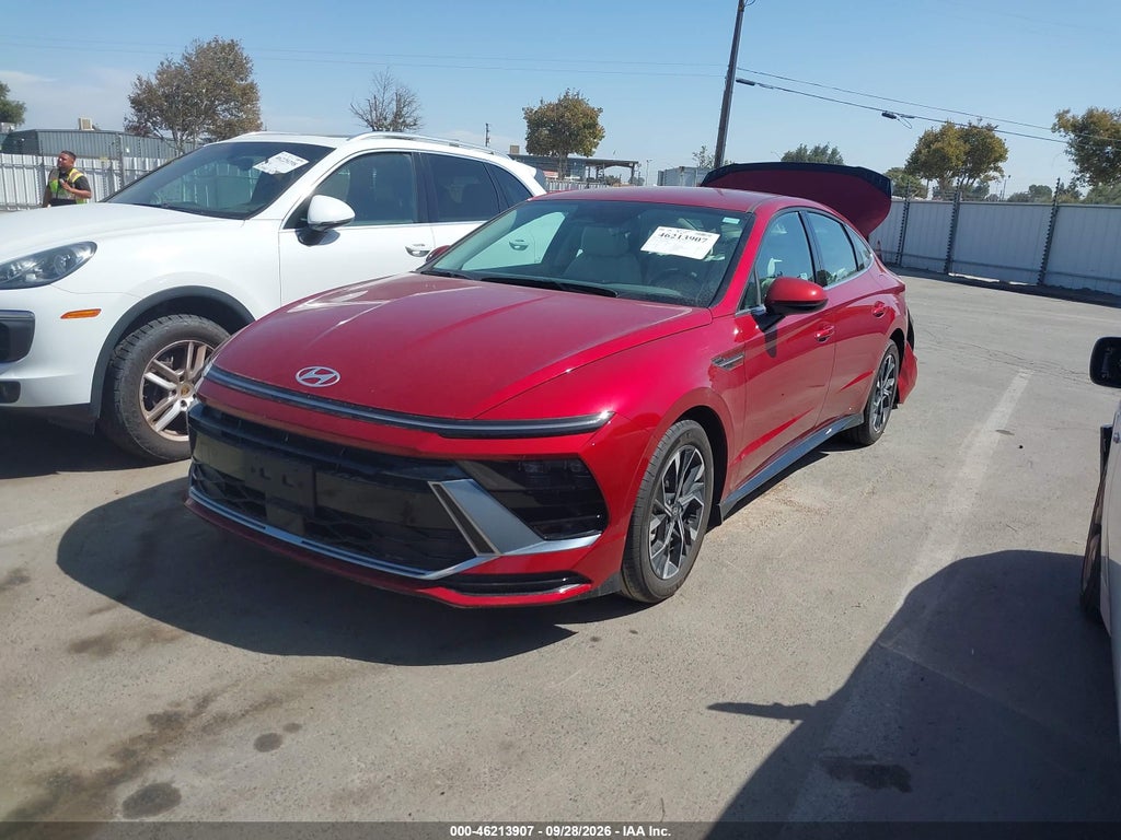 2024 Hyundai Sonata SEL photo 2