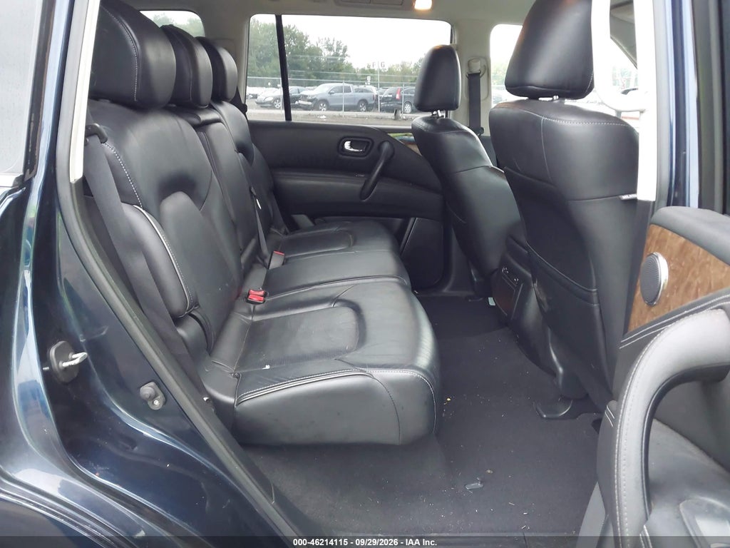 2016 Infiniti QX80 photo 8