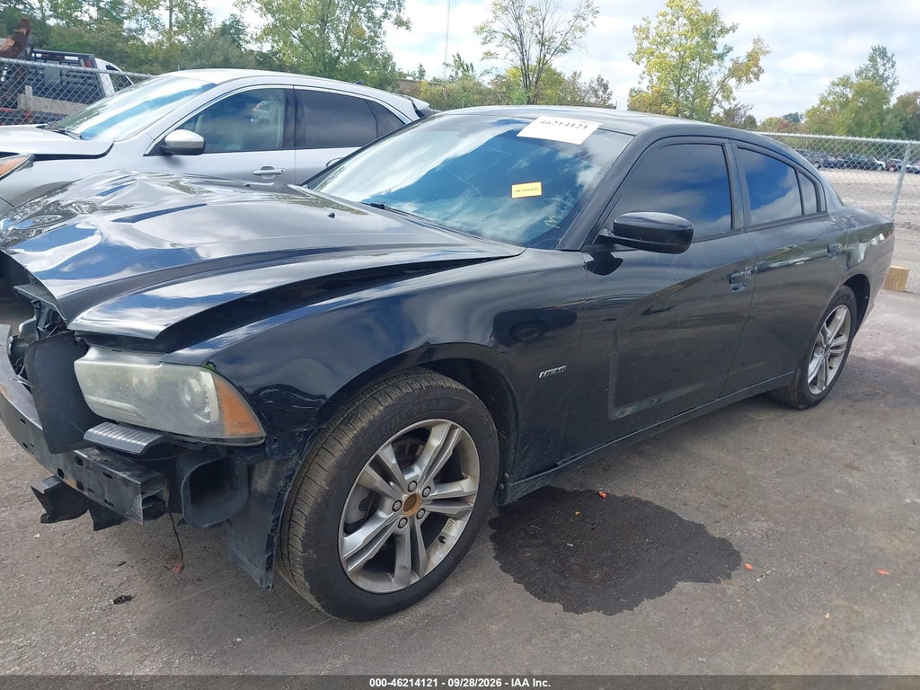 2013 Dodge Charger R/T MAX photo 2