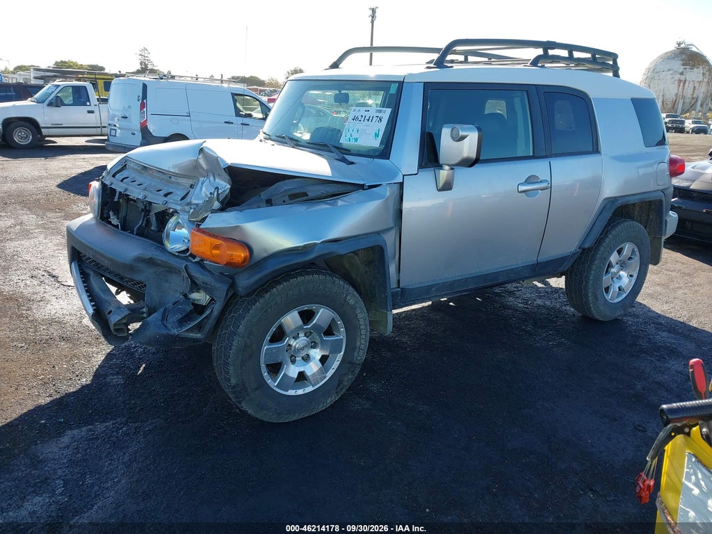 2007 Toyota FJ Cruiser photo 2