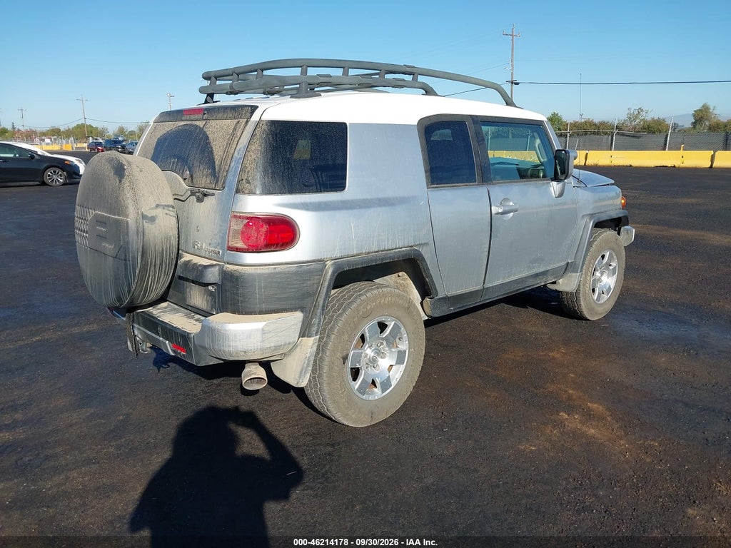 2007 Toyota FJ Cruiser photo 4