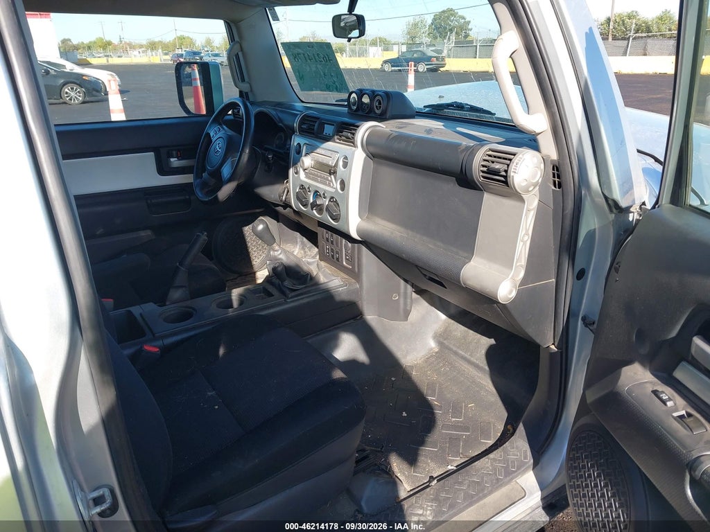 2007 Toyota FJ Cruiser photo 5