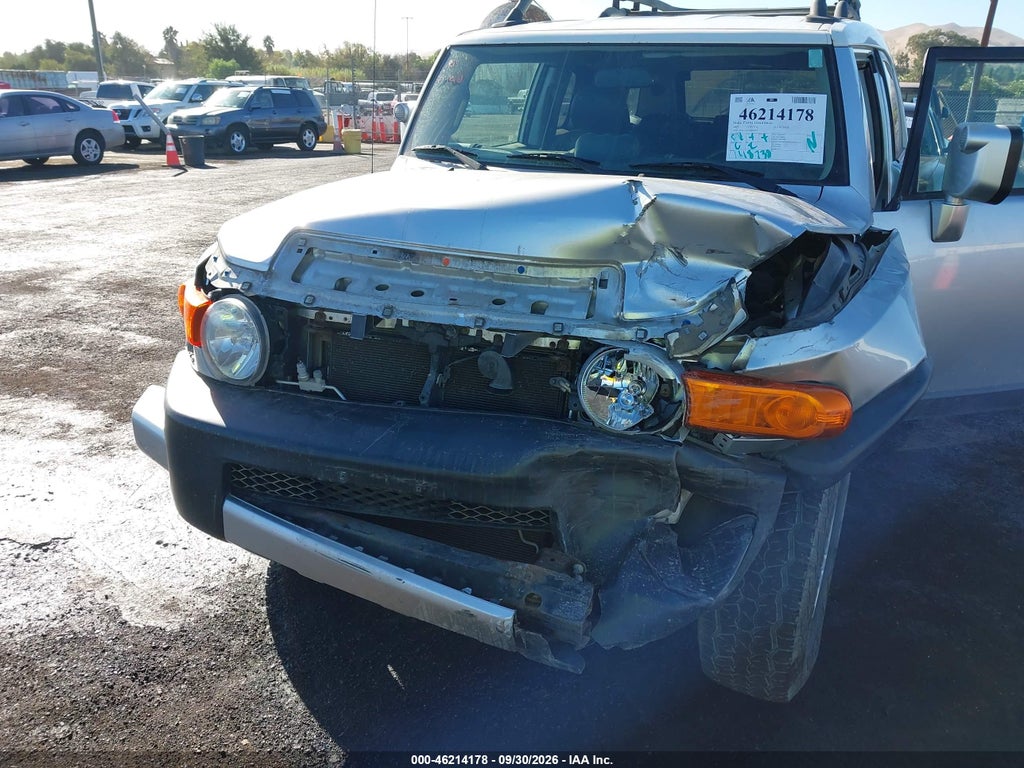 2007 Toyota FJ Cruiser photo 6
