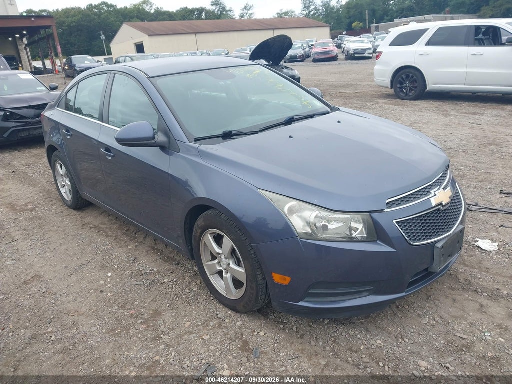 2014 Chevrolet Cruze 1LT Auto photo 1