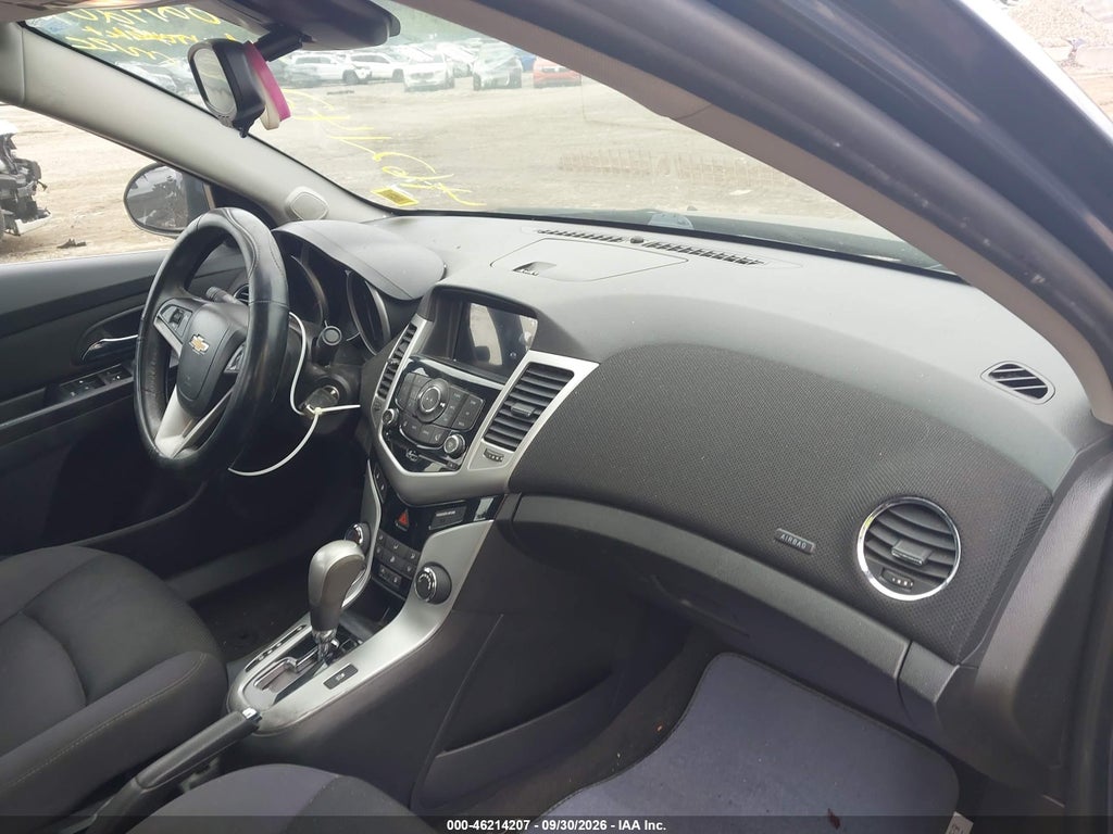 2014 Chevrolet Cruze 1LT Auto photo 5