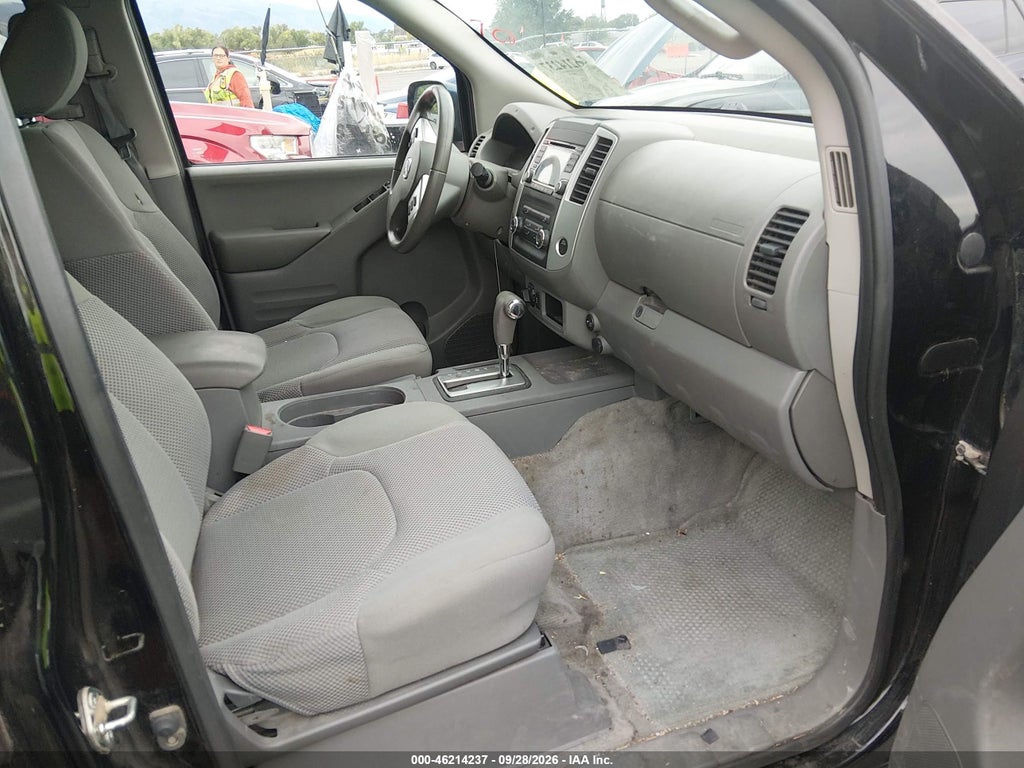 2018 Nissan Frontier SV photo 5