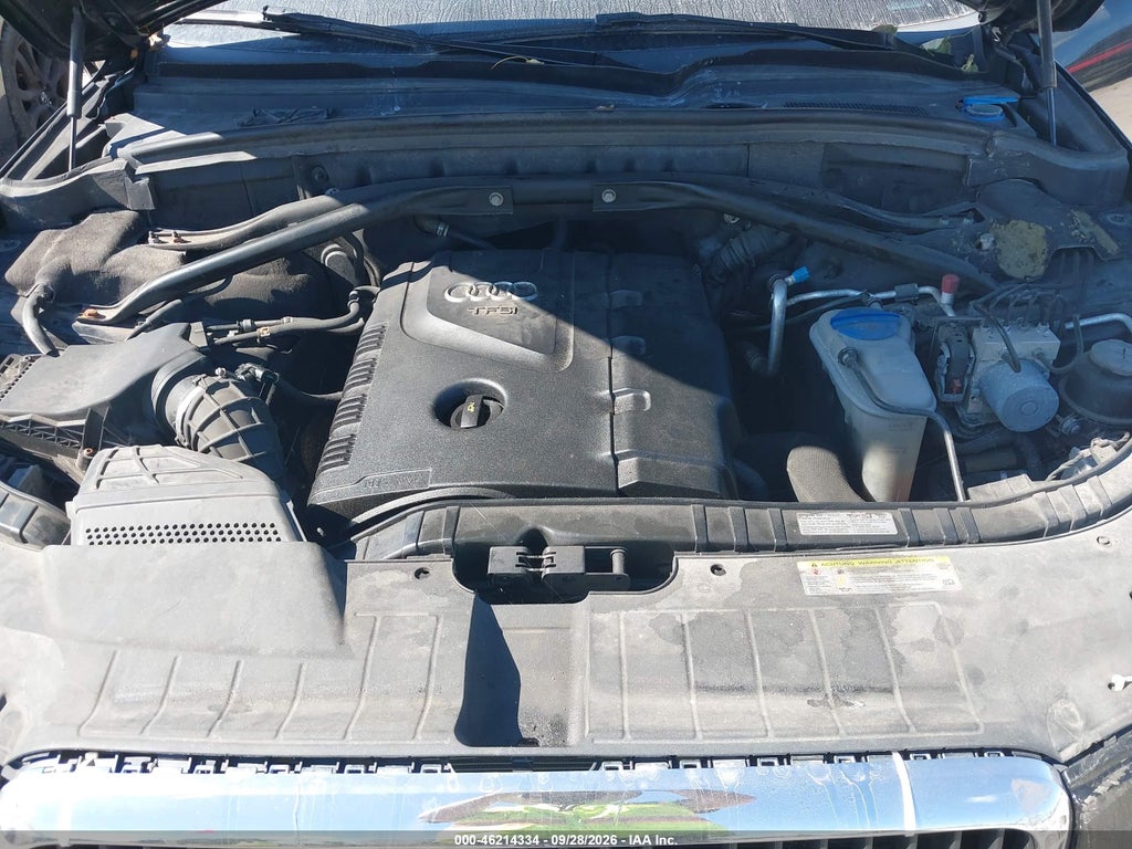 2012 Audi Q5 2.0T Premium photo 10
