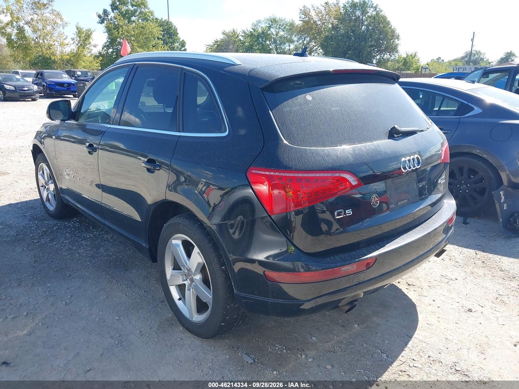 2012 Audi Q5 2.0T Premium photo 3