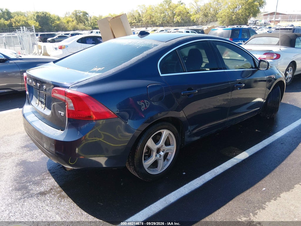 2012 Volvo S60 T5 photo 4