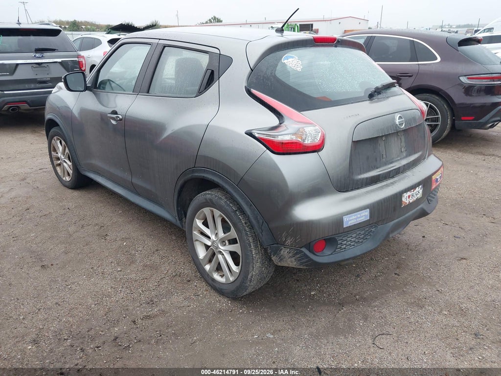 2015 Nissan Juke S photo 3