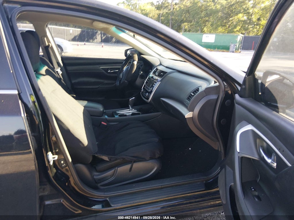 2018 Nissan Altima 2.5 SV photo 5