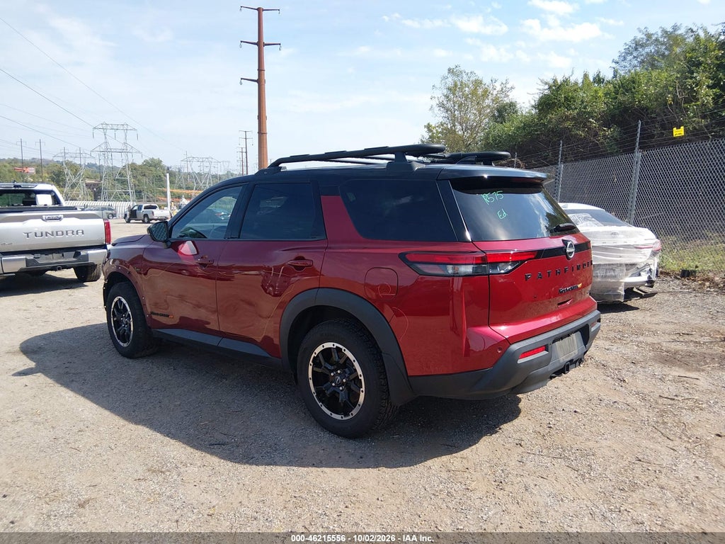 2023 Nissan Pathfinder Rock Creek 4WD photo 3