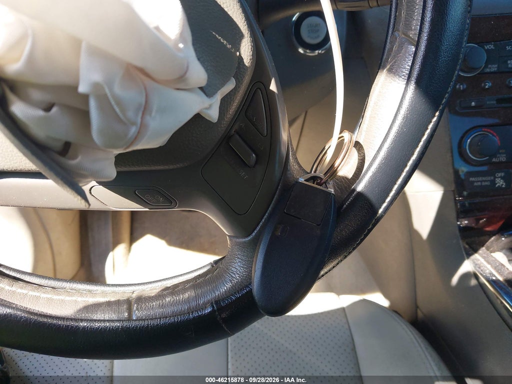 2011 Infiniti G37 Journey photo 11
