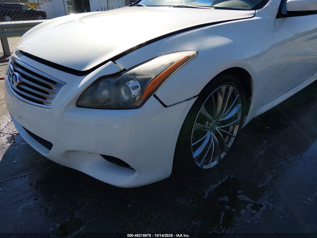 2011 Infiniti G37 Journey photo 6